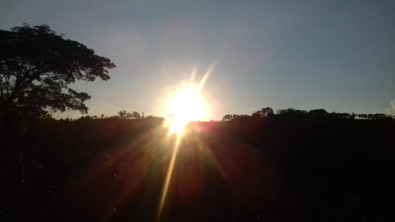 Pousada Amanhecer Na Mantiqueira Hotel Águas de Lindóia Buitenkant foto